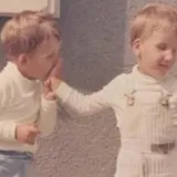 Znate li tko su ovi dječaci? Ostali su bez vida jo&scaron; kao djeca, a danas ih zna cijela regija