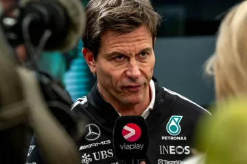 McLaren i Ferrari se približavaju, a &scaron;ef Mercedesa &scaron;okirao priznanjem: 'Nemamo novca za razvoj'