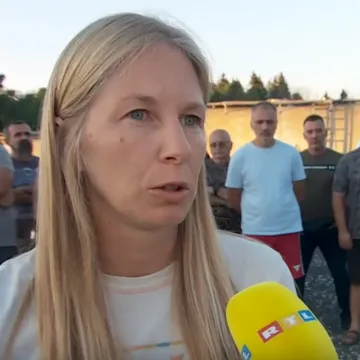 &Scaron;est autobusa iz Like stiže u Zagreb: 'Kada otrovne kemikalije dođu do vode, bit će prekasno'