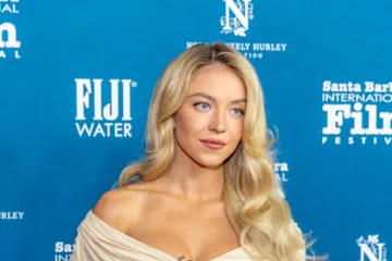 Sydney Sweeney snimila kako izvodi opasnu akrobaciju visoko iznad tla: 'Tom Cruise, pazi se'