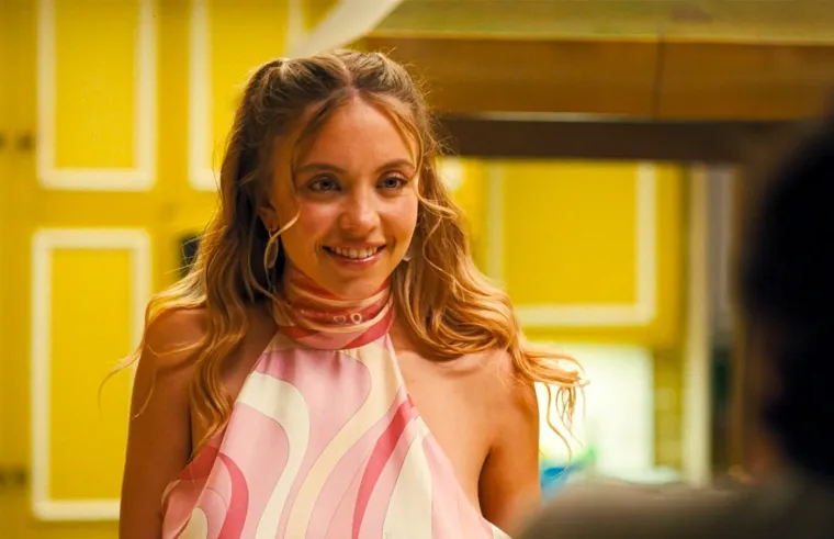 Sydney Sweeney snimila kako izvodi opasnu akrobaciju visoko iznad tla: 'Tom Cruise, pazi se'
