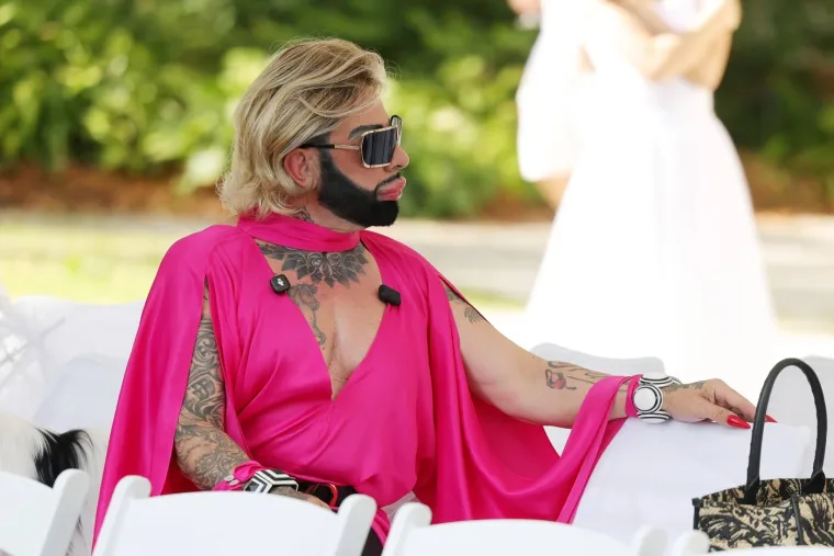 Tko je mu&scaron;karac koji je u svoj izgled uložio oko 600.000 eura? Uspoređuju ga s Katie Price