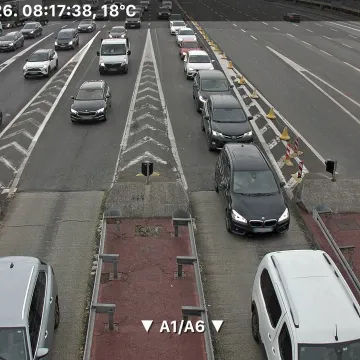 Gužve stisnule Zagreb i Split: Kolone na obilaznici, HAK upozorava i na nesreću