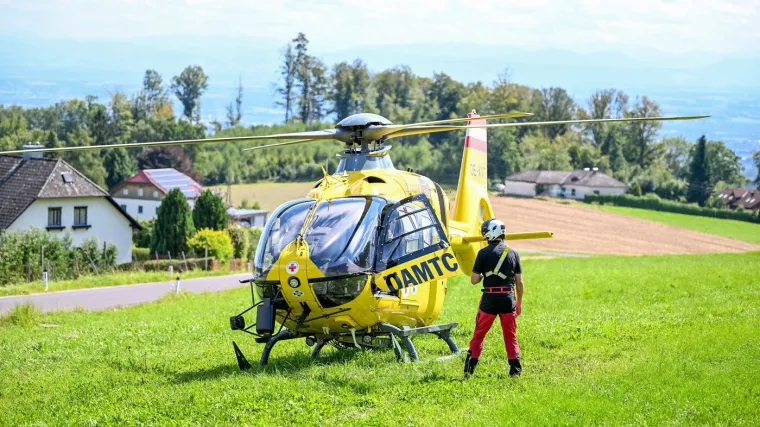 Planinar pao u ledenjačku pukotinu: Priklje&scaron;tila ga stijena te&scaron;ka 300 kilograma!