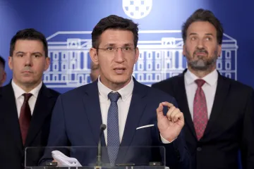 Troskot prozvao Ćorića zbog 580.000 eura: 'Sve se može otkriti jednim klikom mi&scaron;a