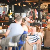 Popusti za domaće razdijelili Hrvate: 'Hoće&scaron; kavu ispred Orlanda? Onda je plati'