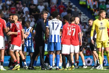 Nakon poraza od Jakirovića, Manchester United potpisao novog veznjaka
