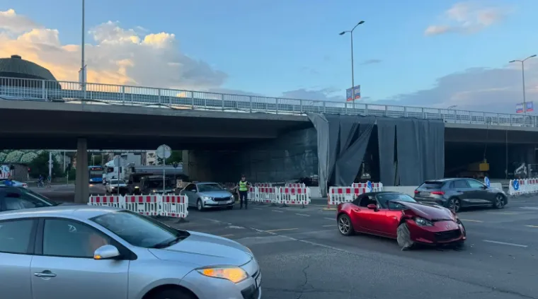 Sudar dva automobila na jednom od najprometnijih križanja u Zagrebu