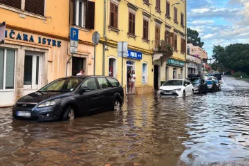 Jako nevrijeme pogodilo Istru, vatrogasci imali pedesetak intervencija: 'Najgore je bilo u tri grada'