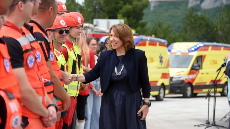 Ministrici stigao '&scaron;amar' s Hitne: 'Ona kao da pada s nekog drugog planeta'