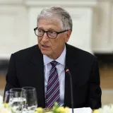 Bill Gates poslao dramatično upozorenje, traži ograničenja za AI: 'Mogli bismo izgubiti kontrolu'