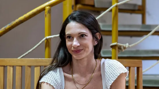 Kantautorica Sara Renar objavila da čeka svoju prvu bebu