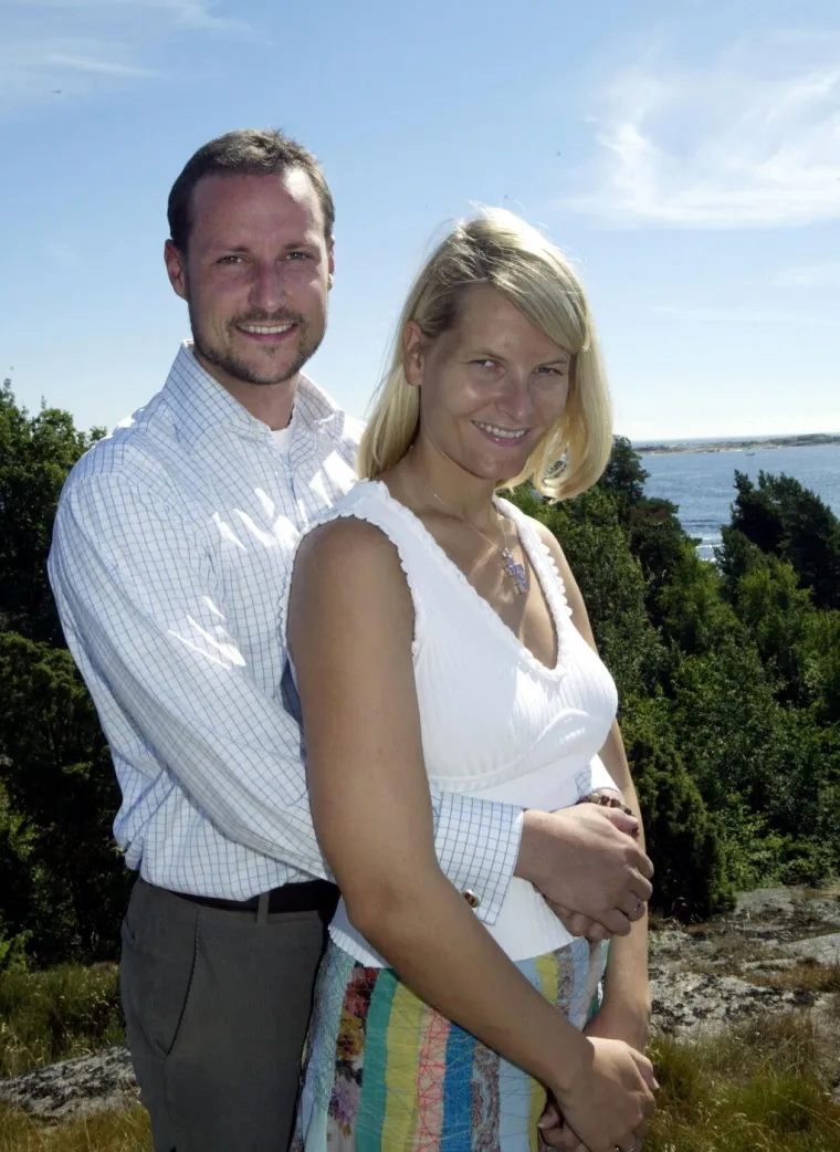 Ljubav i skandali Haakona, novog vladara Norve&scaron;ke