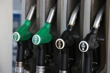 Doznajemo nove cijene goriva: Pogledajte što bi sve moglo pojeftiniti