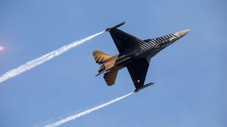 Turski dron digao Grčku na noge: Poslali F-16, u blizini bio i putnički avion
