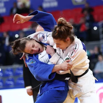 Hrvatska slavi novo zlato! Ana Viktorija Puljiz pokorila Taranto, u finalu svladala Srpkinju