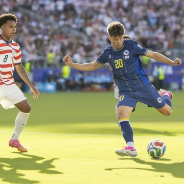 Senzacionalne vijesti iz BiH: Dinamo će poku&scaron;ati dovesti heroja 'Zmajeva'?