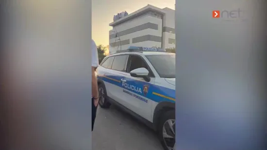 Rotirke se oglasile, a iza njih kombi koji su svi čekali: Pogledajte trenutak Thompsonova dolaska
