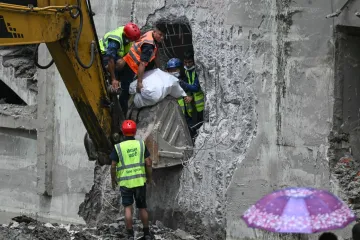 Skočio broj mrtvih u katastrofalnim poplavama: Spasioci traže zarobljene u tunelima hidroelektrana