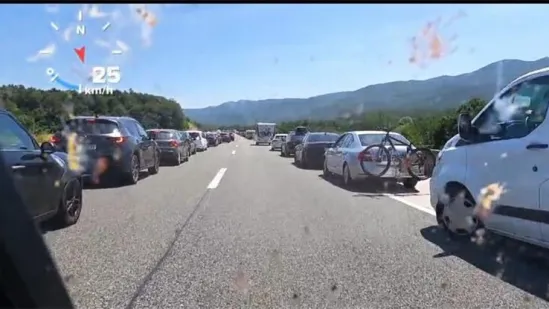 Detalji nesreće na A1: Policija ogorčena na vozače koji su iskori&scaron;tavali hitni koridor: 'Imamo snimke'
