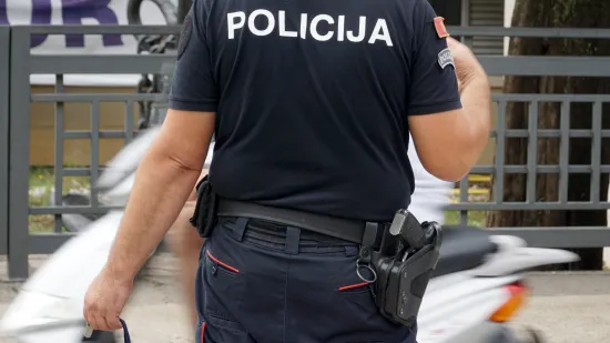 &Scaron;okantna smrt djeteta (1) u Crnoj Gori: Otac tvrdio da je palo s krova, otkrivena stravična istina
