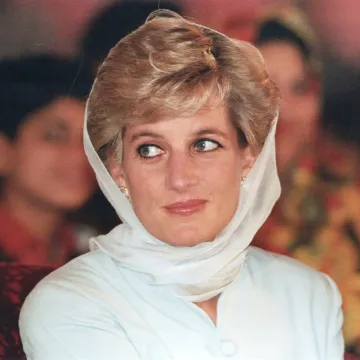 Pro&scaron;lo je 29 godina od smrti princeze Diane čiji život je vi&scaron;e nalikovao noćnoj mori, a ne bajci