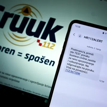 Hrvati gube povjerenje u SRUUK: 'Na njemu je netko dobro zaradio, dobili smo jedno veliko ni&scaron;ta'