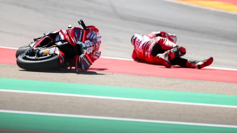 MotoGP zvijezda dotaknula dno pa &scaron;okirala priznanjem: 'Ponižen sam, ne vidim izlaz'